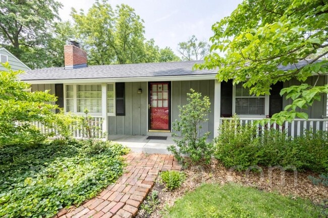 5002 W 70th Terrace in Prairie Village, KS - Building Photo - Building Photo