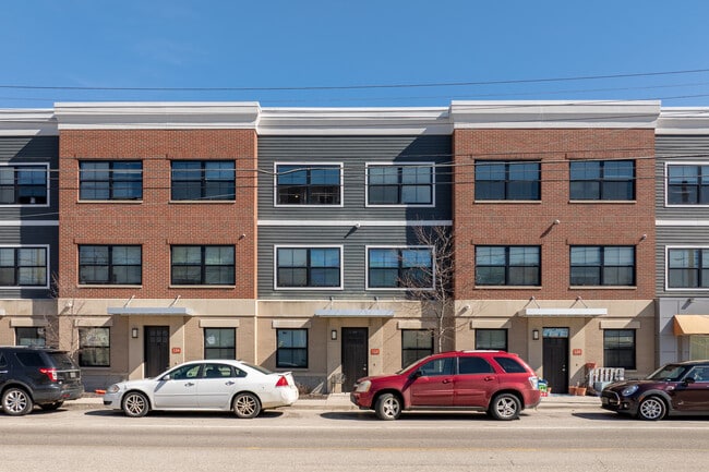 Harrison Park Apartments in Grand Rapids, MI - Foto de edificio - Building Photo