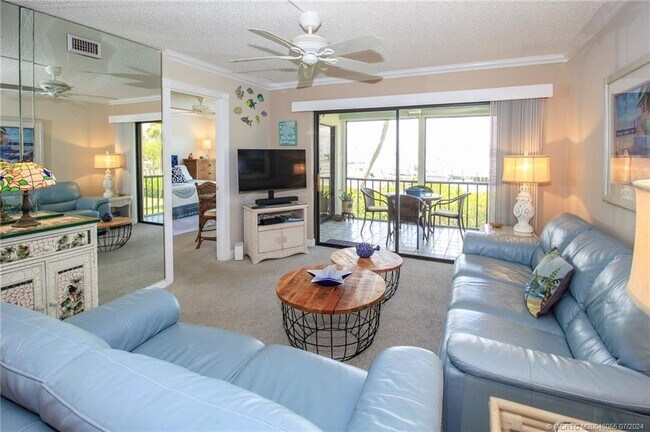 property at 350 NE Edgewater Dr