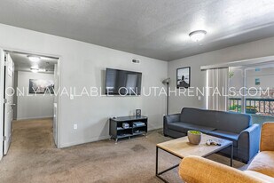 892 E 700 N in Provo, UT - Building Photo