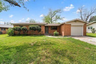 308 Catalina Dr in Waco, TX - Building Photo