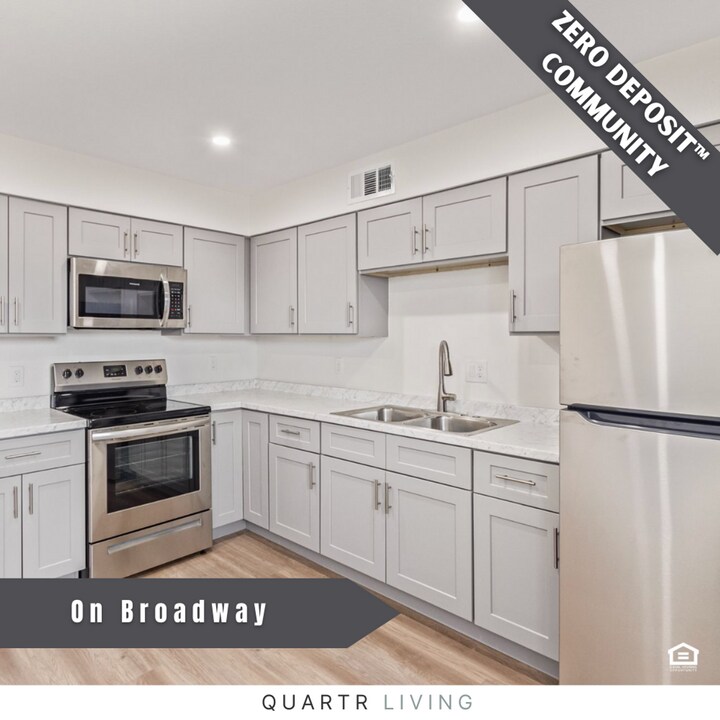1434 E Broadway Rd in Mesa, AZ - Building Photo