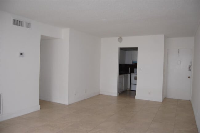 622 NW 13th St in Boca Raton, FL - Building Photo - Building Photo