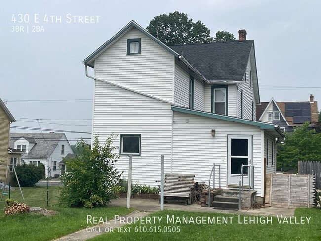 430 E 4th St in Northampton, PA - Foto de edificio - Building Photo