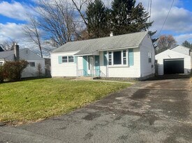 50 Rooney Ave in Albany, NY - Building Photo