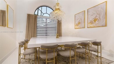 1361 NW 116th Ave in Plantation, FL - Building Photo - Building Photo