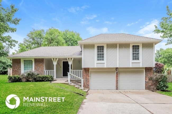 property at 6015 Woodside Ave