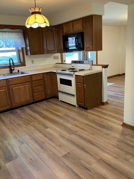 129 Fenway Dr, Unit 1 in Charles Town, WV - Building Photo