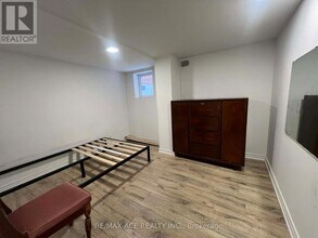 161 Heale Ave in Toronto, ON - Building Photo - Building Photo