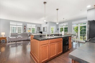 3034 Meridian Cmns in Mechanicsburg, PA - Building Photo - Building Photo