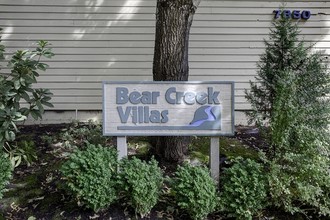 Bear Creek Villas Apartments in Redmond, WA - Building Photo - Building Photo