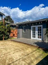 2174 W 30th St in Los Angeles, CA - Building Photo - Building Photo
