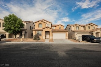 6720 Song Sparrow Ct in North Las Vegas, NV - Building Photo - Building Photo