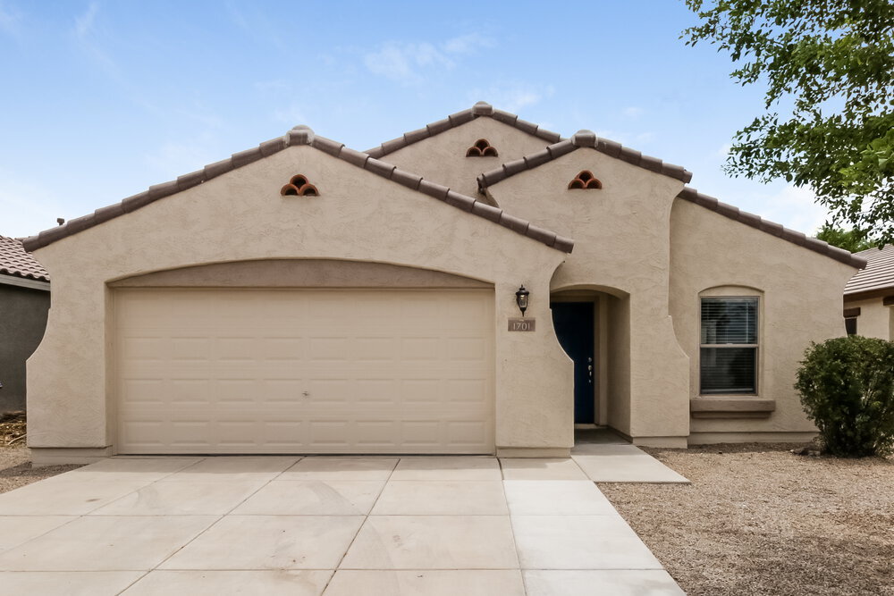 1701 E Christopher St in Queen Creek, AZ - Building Photo