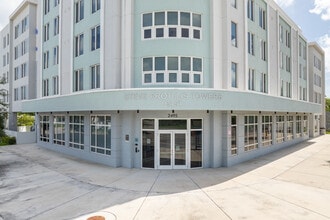 Steve Protulis Tower East in Miami, FL - Building Photo - Building Photo