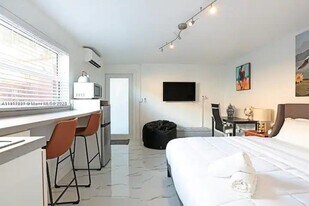 1100 NE 1st Ave. in Fort Lauderdale, FL - Building Photo