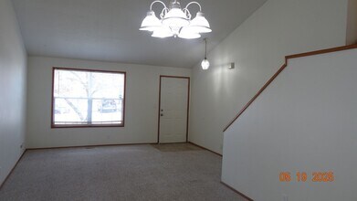 20848 SW Parker Ct in Beaverton, OR - Building Photo - Building Photo