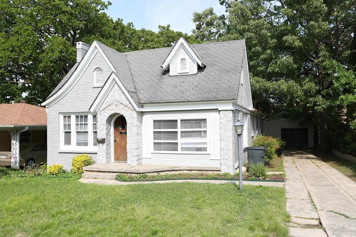3430 N Cypress St in North Little Rock, AR - Foto de edificio