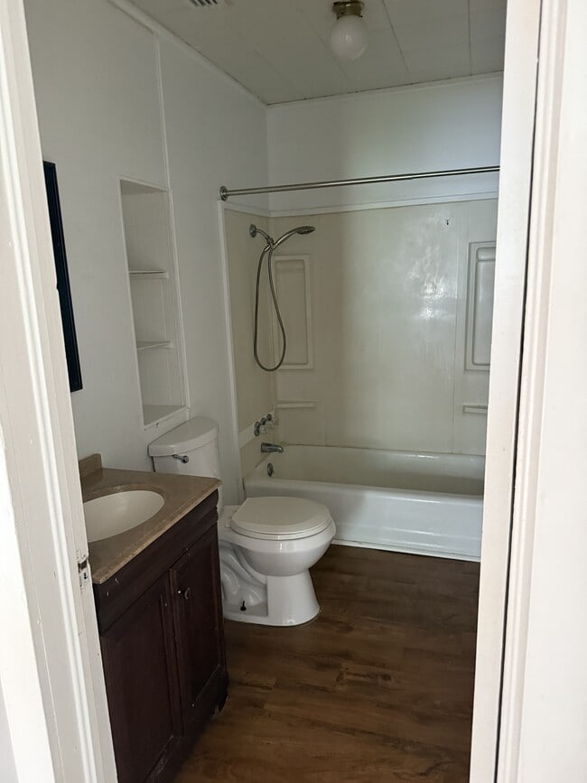 property at 4387 Kelson Ave