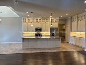 1919 Sicily Ave in Lowell, AR - Building Photo - Building Photo