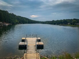 7 Alyce Ln in Bella Vista, AR - Building Photo