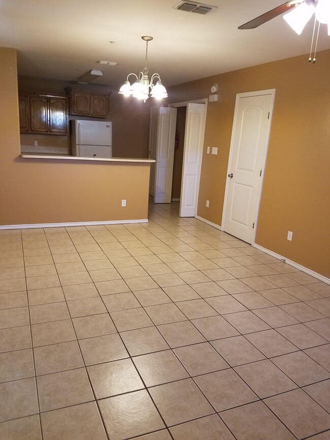 504 Rock Cir, Unit 1 in Harlingen, TX - Building Photo - Building Photo