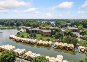 5400 Three Points Blvd, Unit 331 in Mound, MN - Building Photo