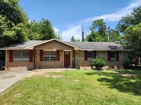 1406 Jackson Dr in Phenix City, AL - Building Photo
