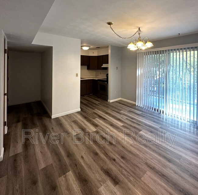 property at 525 W Cook St