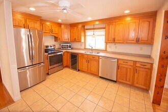 29 Rainbow Ave in Chelmsford, MA - Building Photo - Building Photo