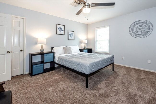property at 1807 Saddlecreek Dr