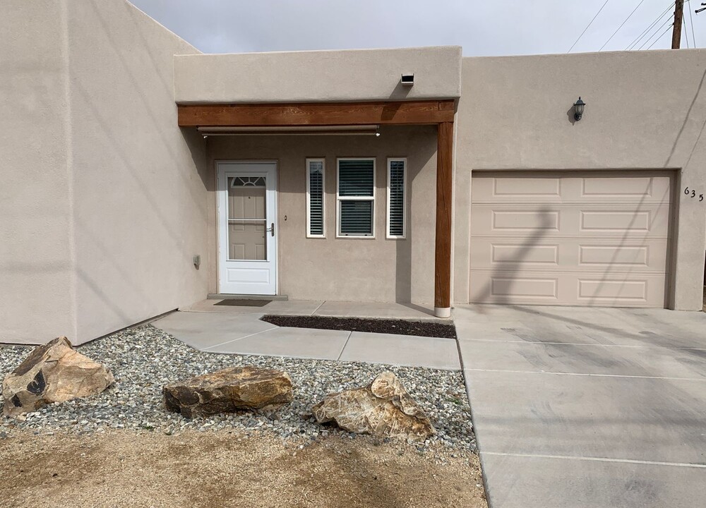 635 S Mesquite St in Las Cruces, NM - Building Photo