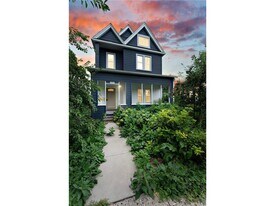2559 Aldrich Ave S in Minneapolis, MN - Building Photo
