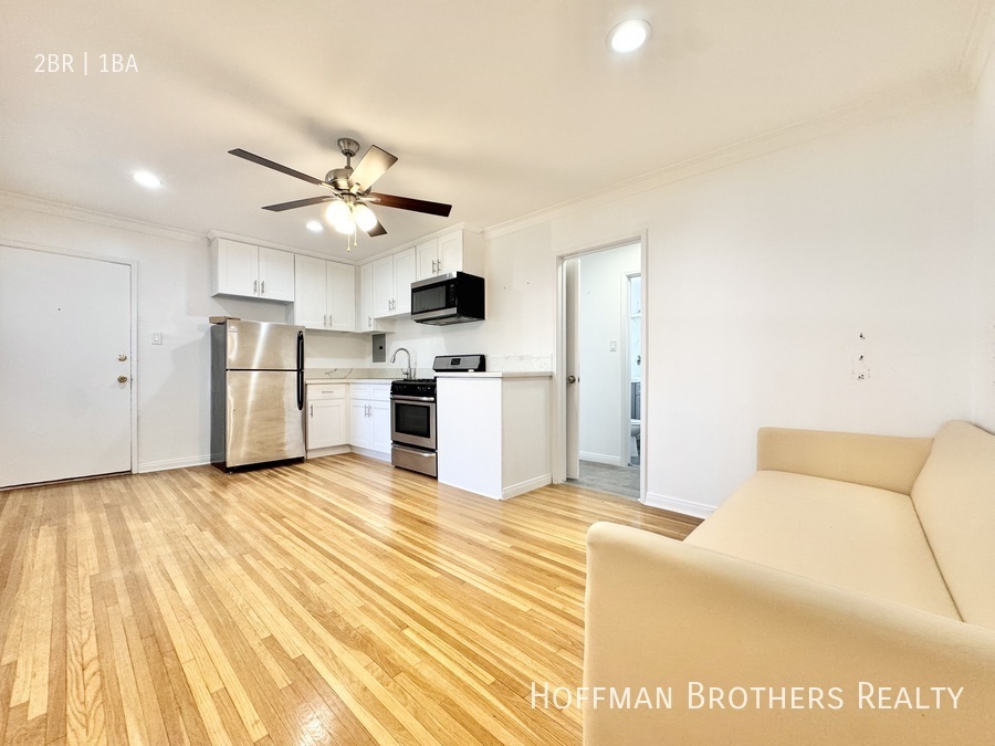 1518 Laurel Canyon Blvd in Los Angeles, CA - Building Photo