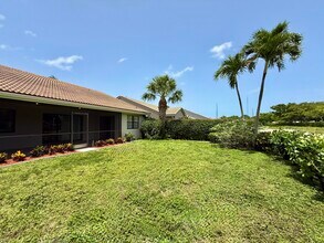 8686 Eagle Run Dr in Boca Raton, FL - Building Photo - Building Photo