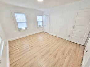 829 W 43rd St in Norfolk, VA - Building Photo - Building Photo