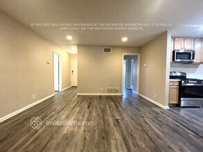 31012 Camino Del Este in Temecula, CA - Foto de edificio - Building Photo