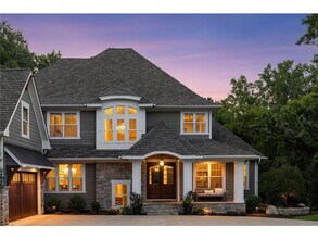 2890 Ella Ln in Minnetonka, MN - Building Photo - Building Photo
