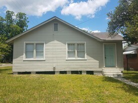 205 E 44th St in Jacksonville, FL - Building Photo