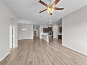824 Brittany Dr in Anna, TX - Building Photo - Building Photo