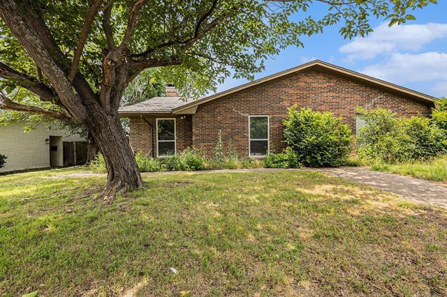 11349 Quail Run St in Dallas, TX - Building Photo