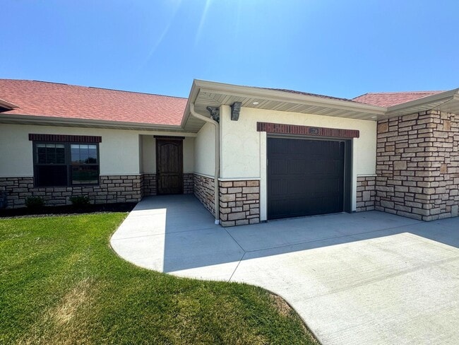 property at 1738 Bunker Loop