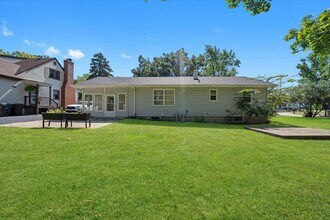 249 W Nebraska St in Frankfort, IL - Building Photo - Building Photo