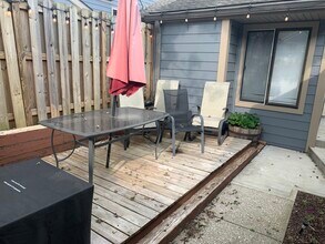 197 Sugarwood Ln, Unit 197 in Avon, IN - Foto de edificio - Building Photo