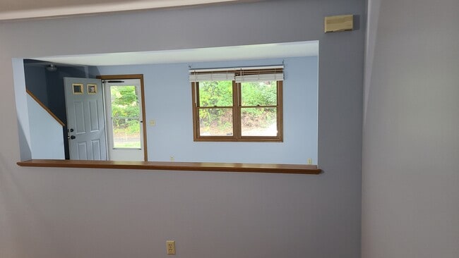26 Crane St in Worcester, MA - Building Photo - Building Photo
