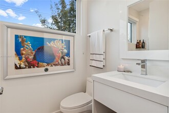 3580 SW 23rd St in Miami, FL - Building Photo - Building Photo