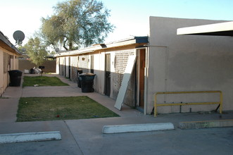 48-61 E Ingram St in Mesa, AZ - Building Photo - Building Photo