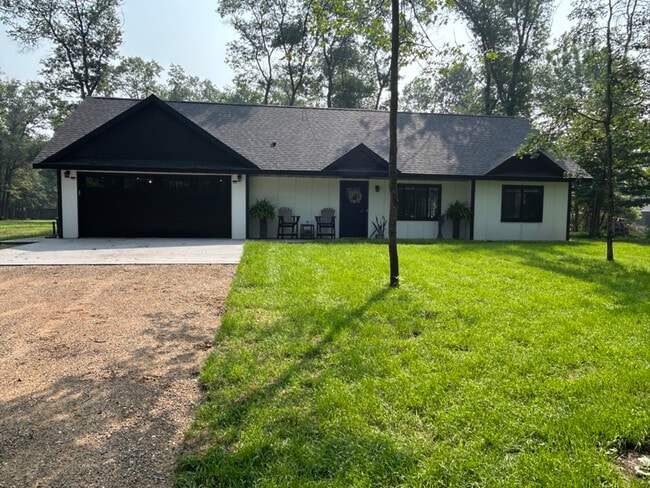 property at 29712 Aspen Ln
