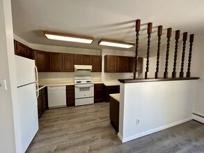 6540 E M-115 HWY, Unit 6B in Cadillac, MI - Building Photo - Building Photo