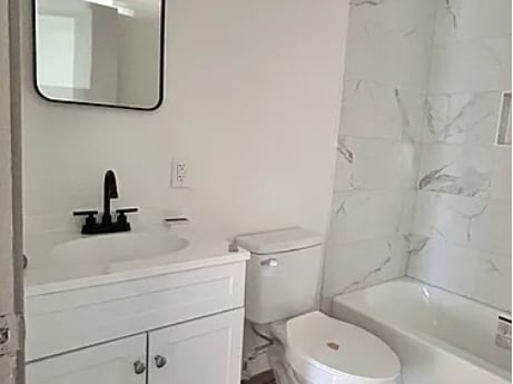 property at 3229 SE 16th St